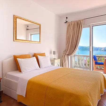 Delfin Rab Supetarska Draga