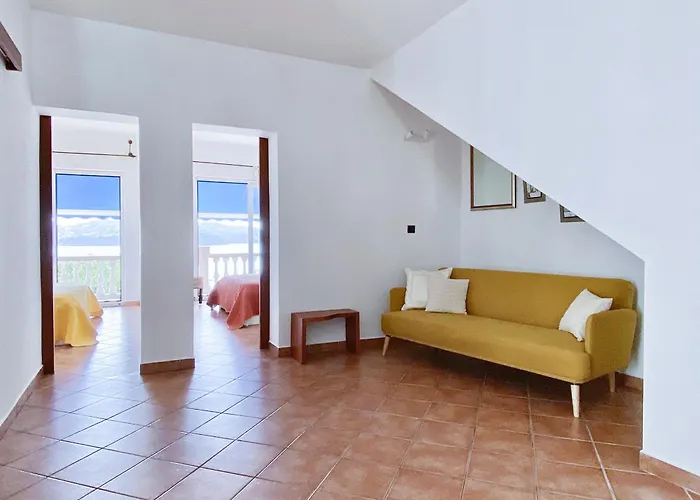 Delfin Rab Supetarska Draga