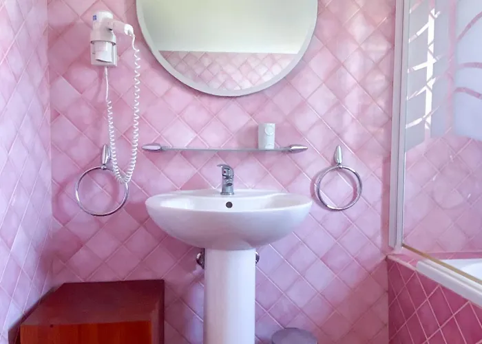 Delfin Rab Apartament *