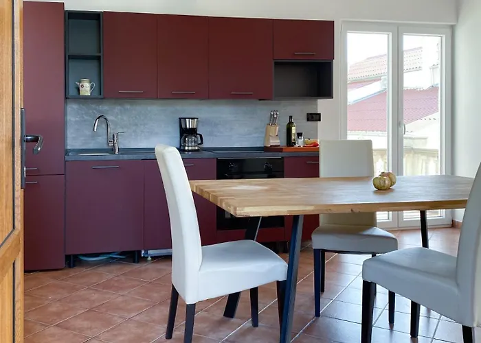 Delfin Rab Supetarska Draga